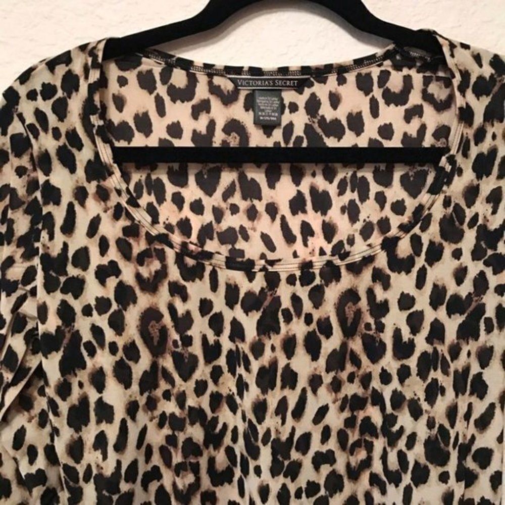 Victoria Secret leopard print top - Picture 6 of 7